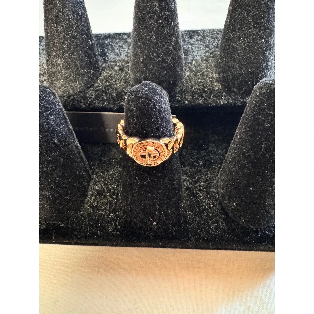 Marc by Marc Jacobs Ring Set Rose Gold Textured & Dusty Jade Green Robot NWT